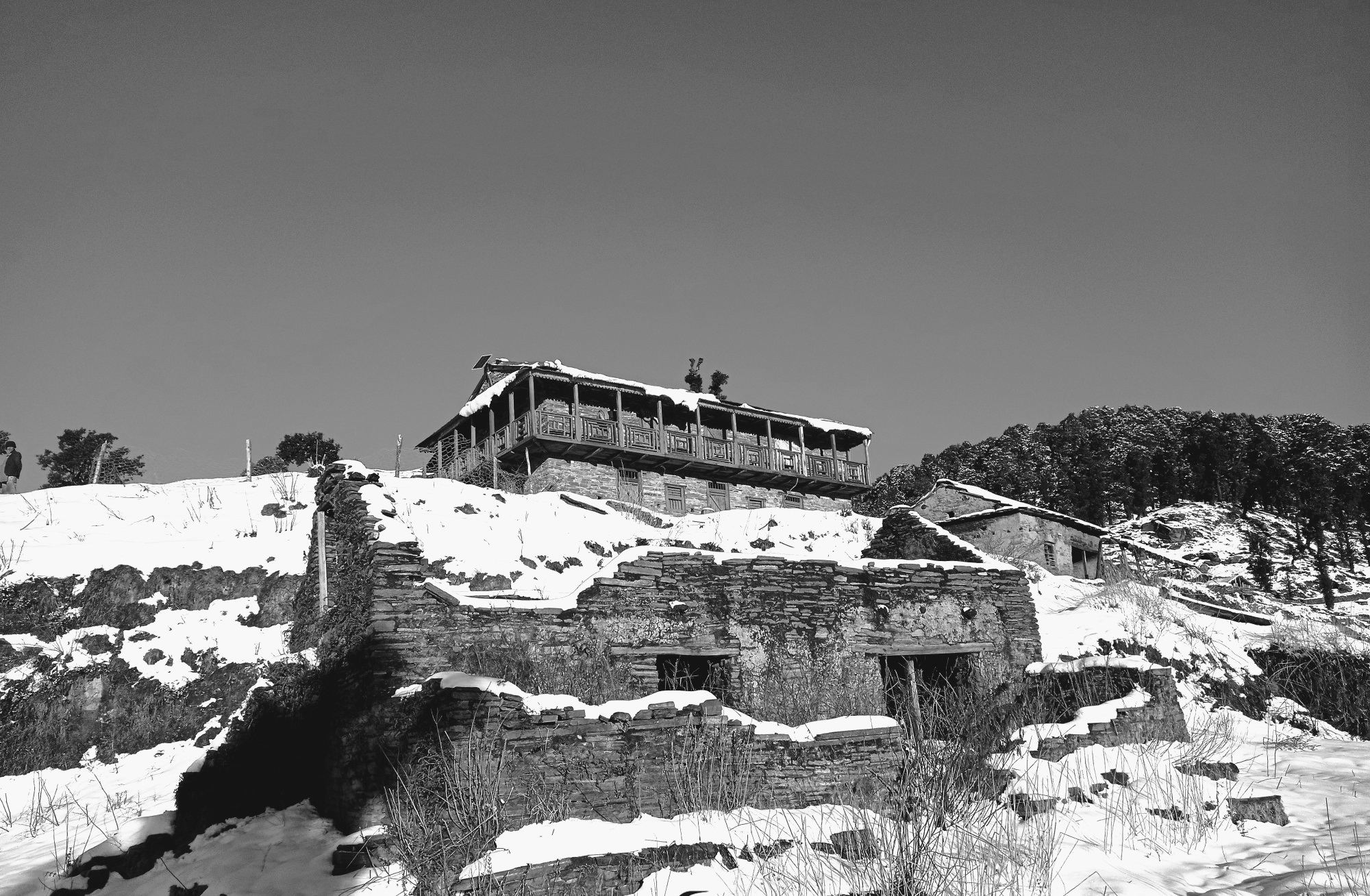 देशभर मेघ गर्जन,चटयाङ र असिनासहित हल्का देखि मध्यम वर्षाको सम्भावना